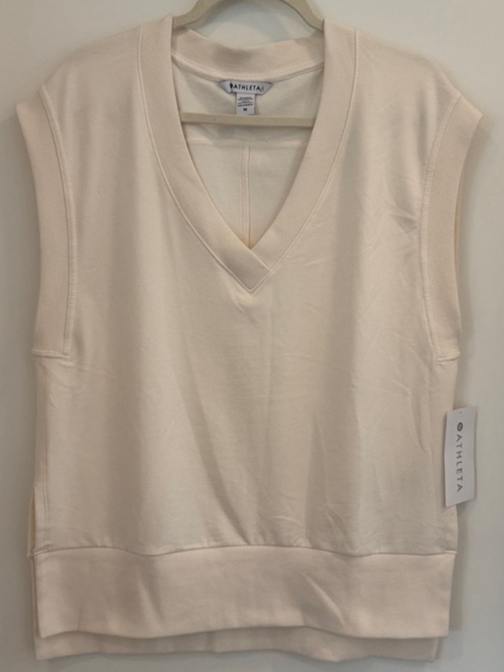 NWT Athleta Retroterry V-Neck Sweatshirt V-Neck in Cream | Medium